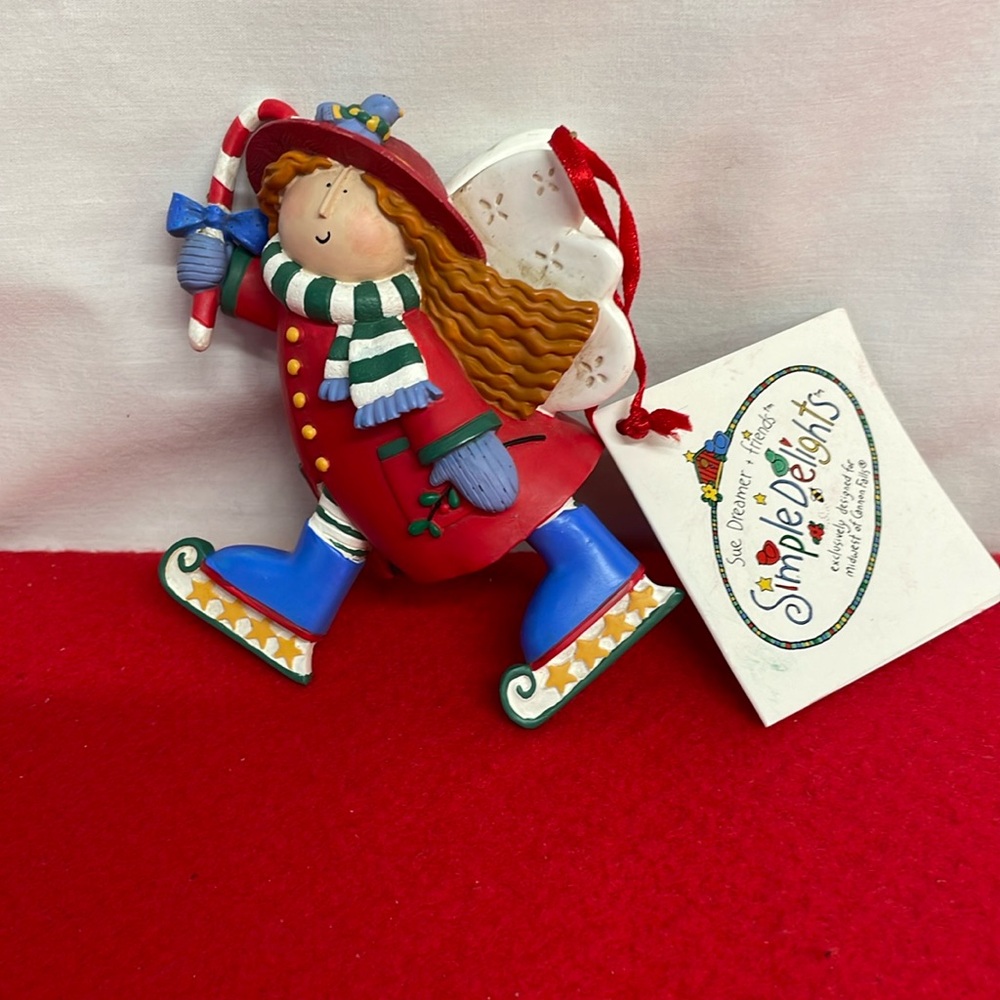 Simple Delights Sue Dreamer Joy Of The Season Angel Skating  4" tall